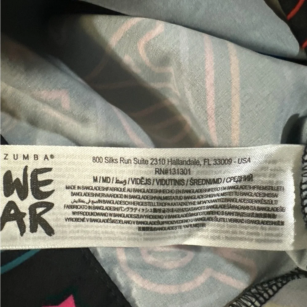 ZUMBA WEAR UNISEX FUN&SUNSHINE HIGH NECK ZIP-UP JACKET - Picture 5 of 6